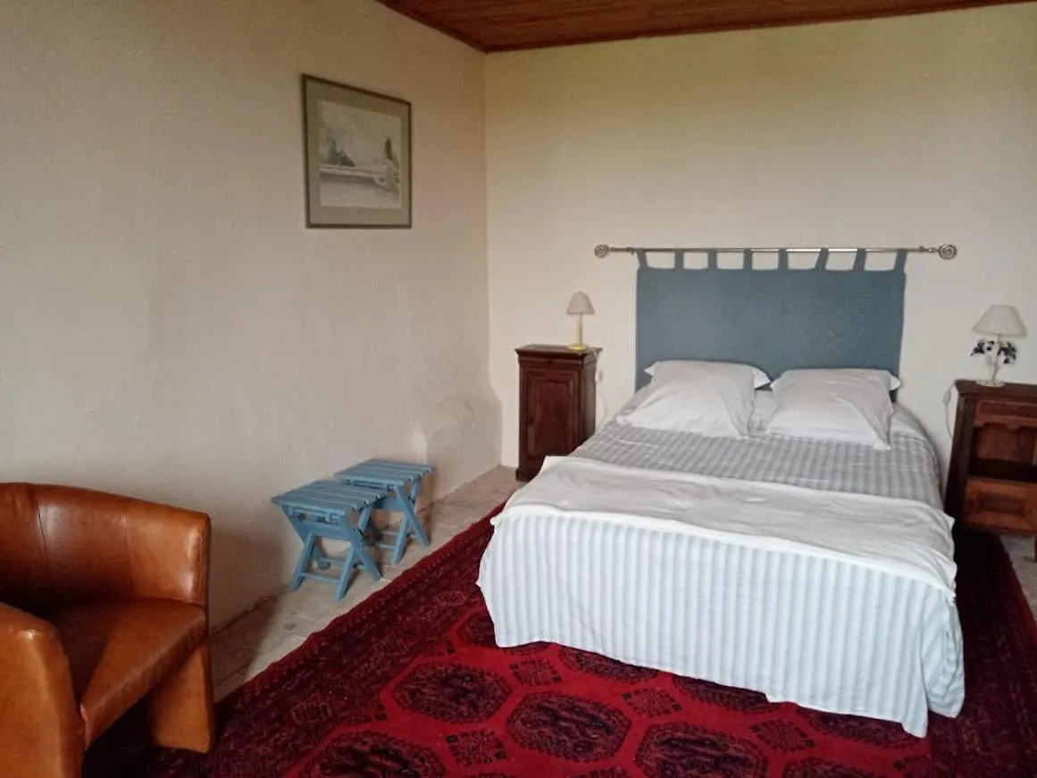 Le Clos Saint Georges Donnazac 0*,  フランス